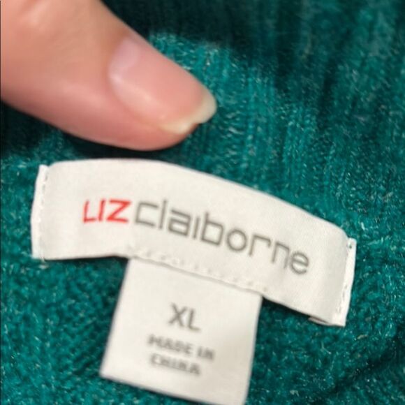 Liz Claiborne Green and Black Crewneck Sweater - Picture 2 of 6